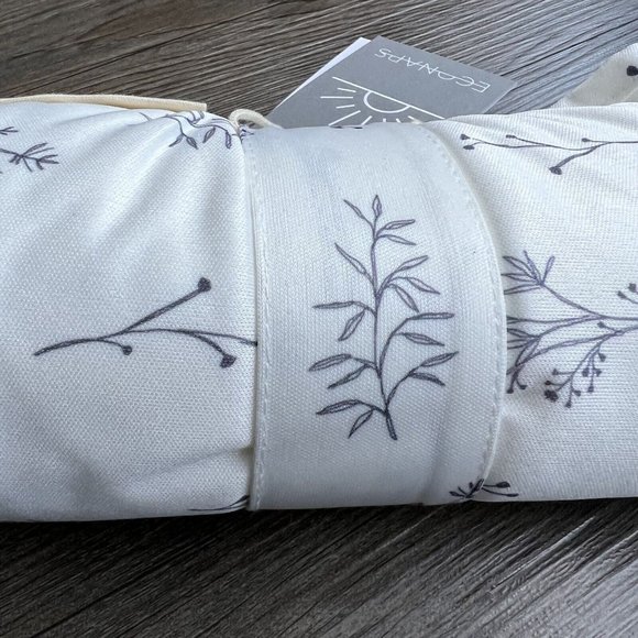 ECONAPS Baby Travel Bamboo Change Mat Grey Folk Print NWT Recycled Material - Picture 6 of 6